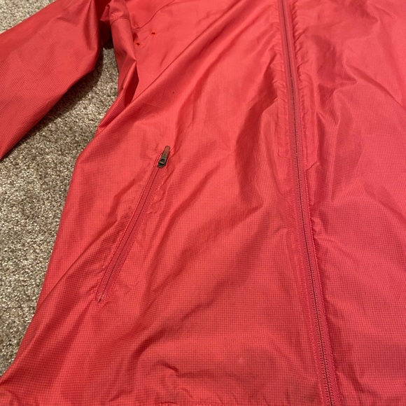 Women’s Nike Running jacket. Windbreaker. Size small. - Picture 6 of 9
